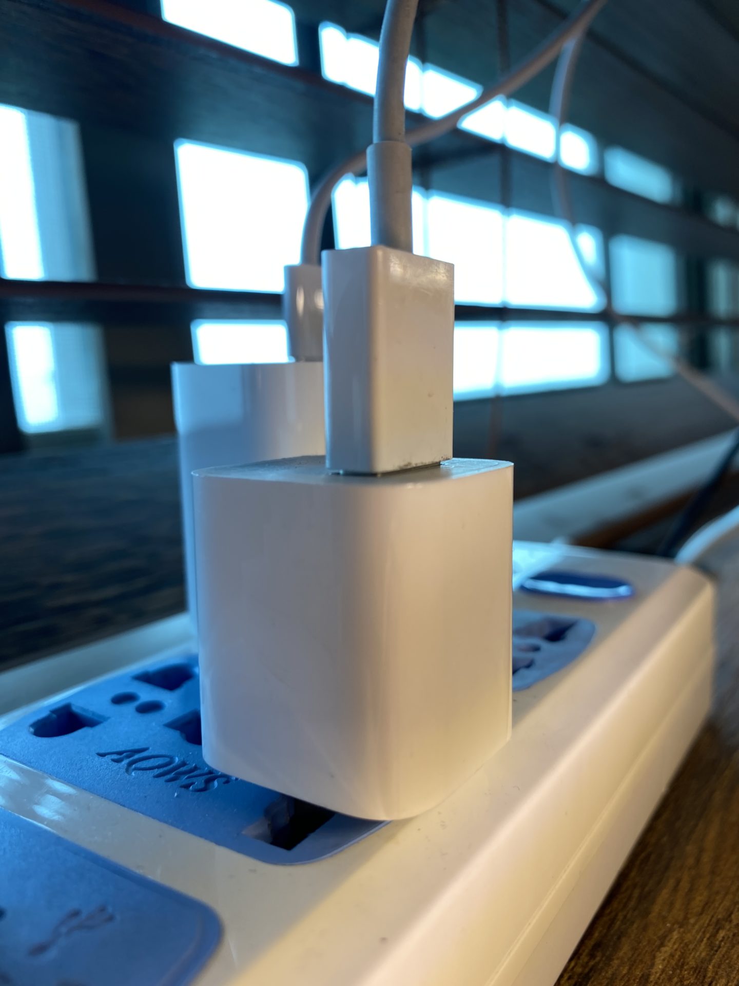 Using Apple outlet charger